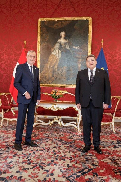 Emil Hurezeanu, strigăt de ajutor către Președintele Austriei pentru aderarea României la Schengen