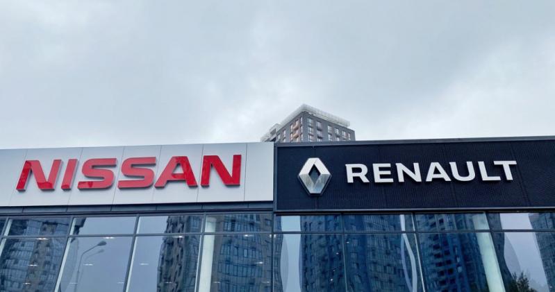 Schimbare în sânul Alianței Renault-Nissan: Renault va mai deține doar 15% din Nissan